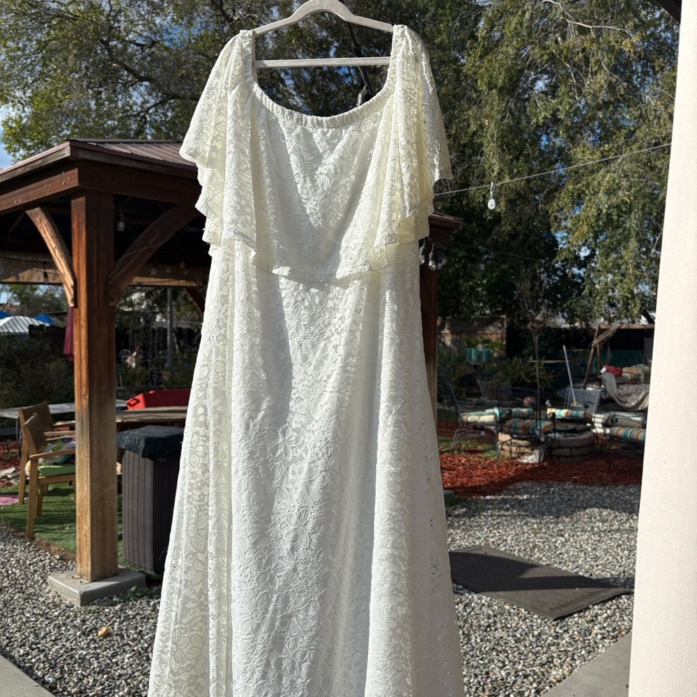 Chelsea Taylor White Lace Dress plus size - Picture 8 of 9